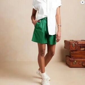 NWT Banana Republic Linen Blend Stretch High Waisted Pleated Green Shorts, 4